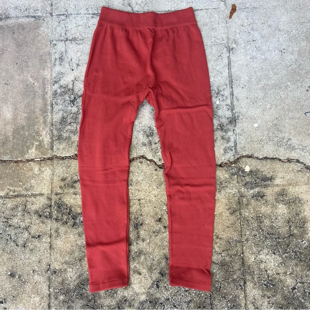 OPPA! High Quality Ribbed Leggings! - Picture 1 of 8